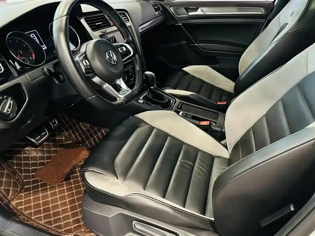 2018 Golf 280TSI Automatic R-Line — миниатюра 10