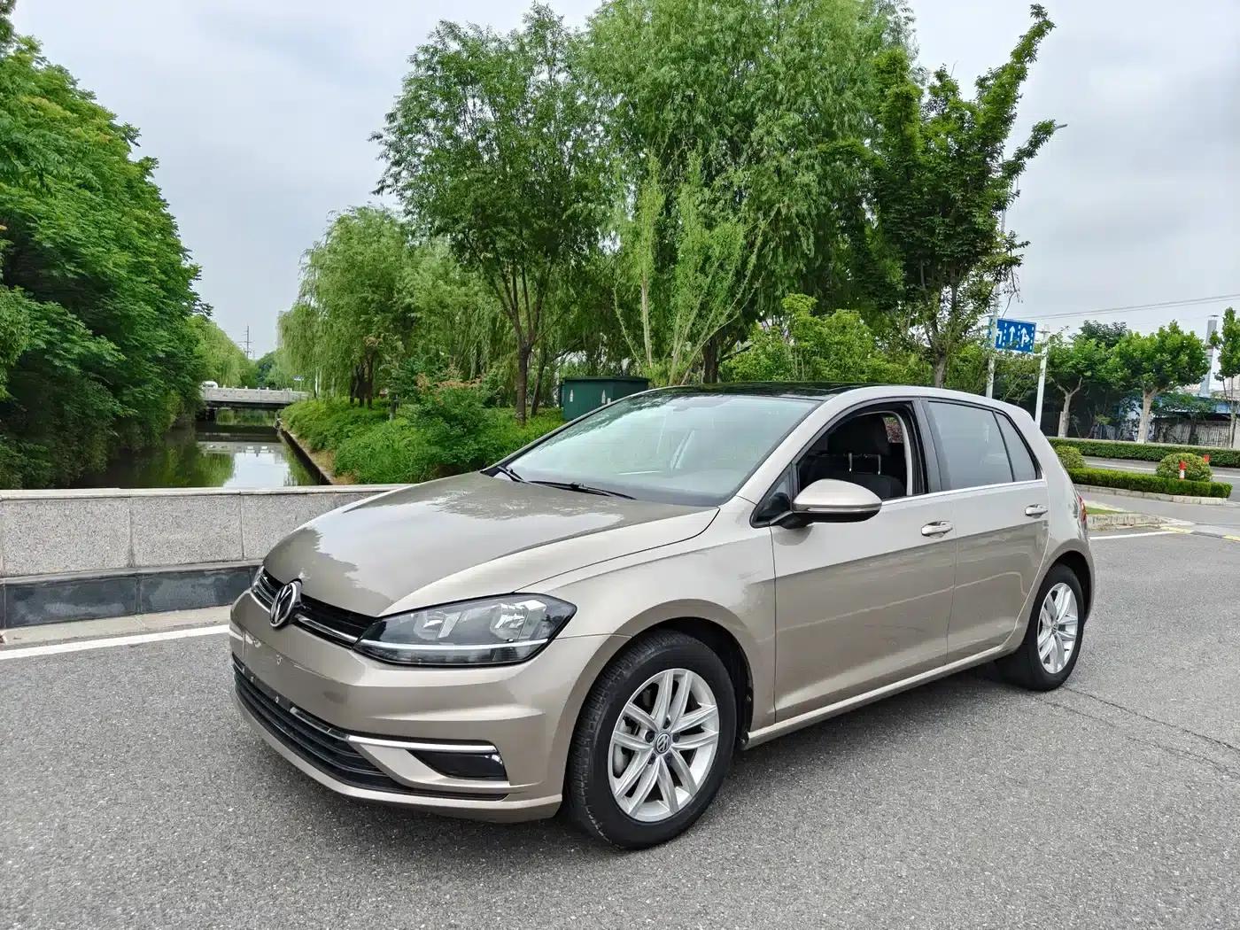 2019 Golf 280TSI DSG Comfort (China VI Emission Standard) — миниатюра 1