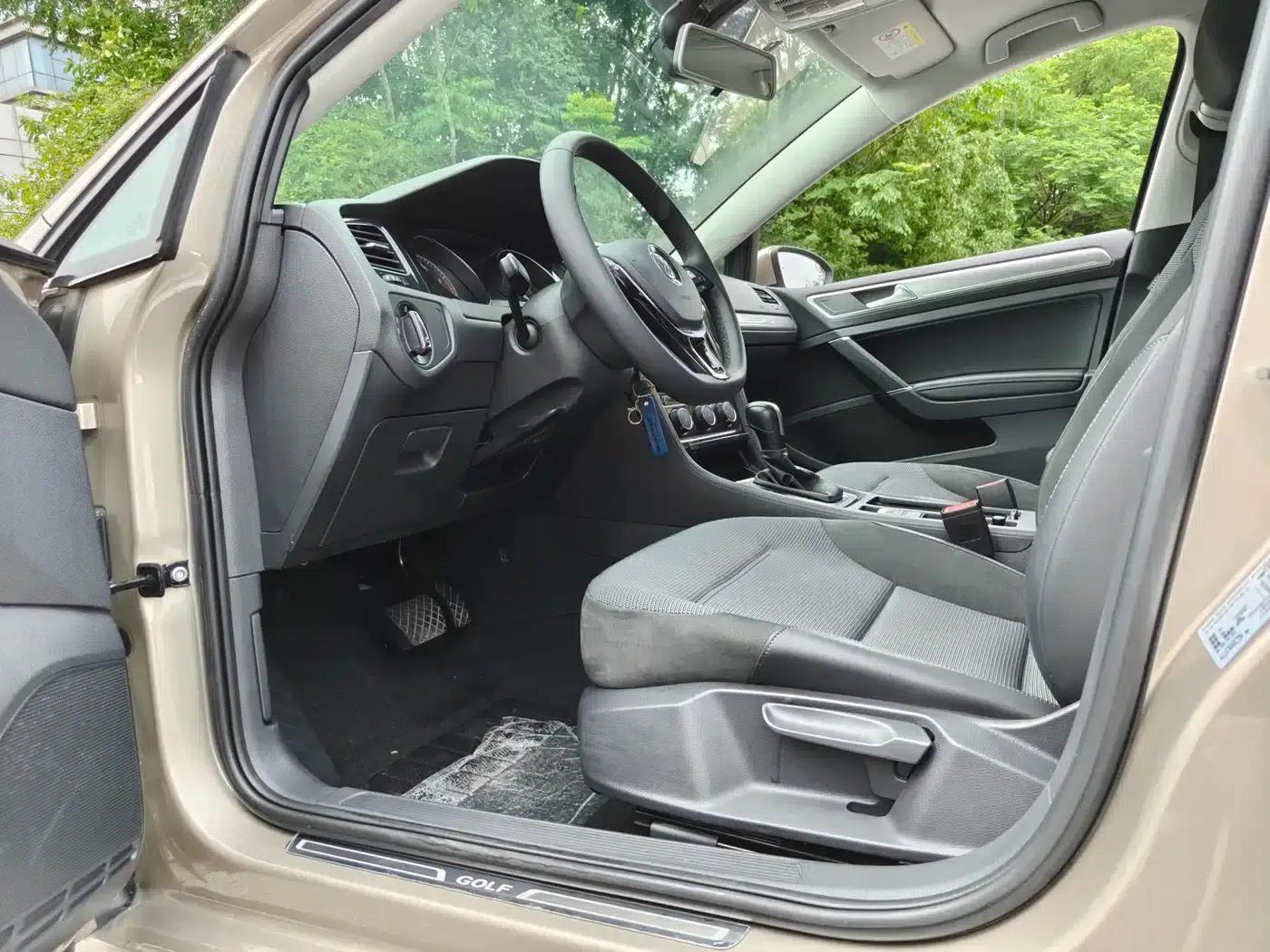 2019 Golf 280TSI DSG Comfort (China VI Emission Standard) — миниатюра 4