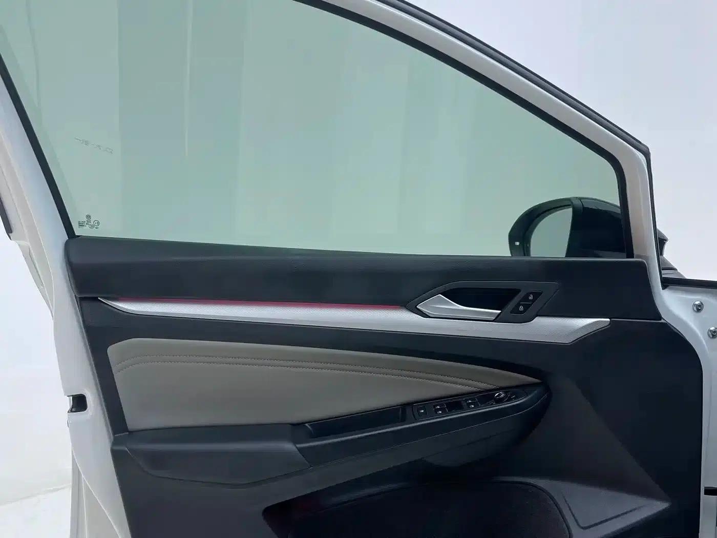 2023 Golf 280TSI DSG Pro — миниатюра 14