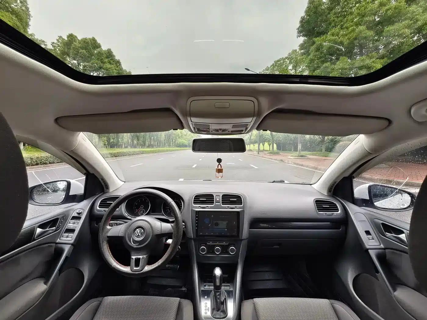 2012 Golf 1.6 Automatic Comfort — миниатюра 6