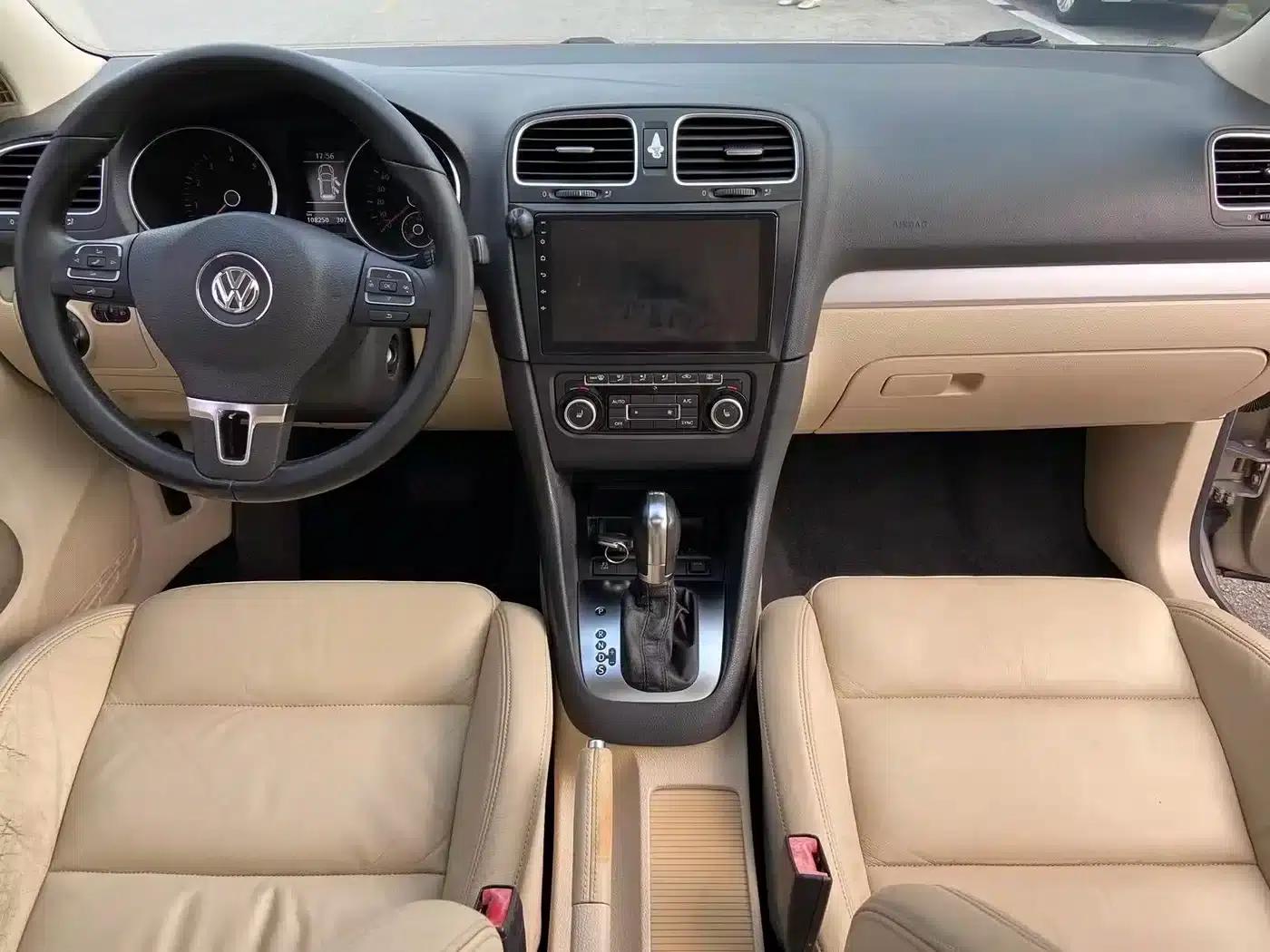 2012 Golf 1.4TSI Automatic Luxury — миниатюра 12
