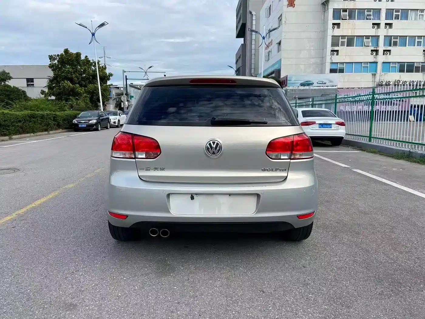 2012 Golf 1.4TSI Automatic Luxury — миниатюра 8