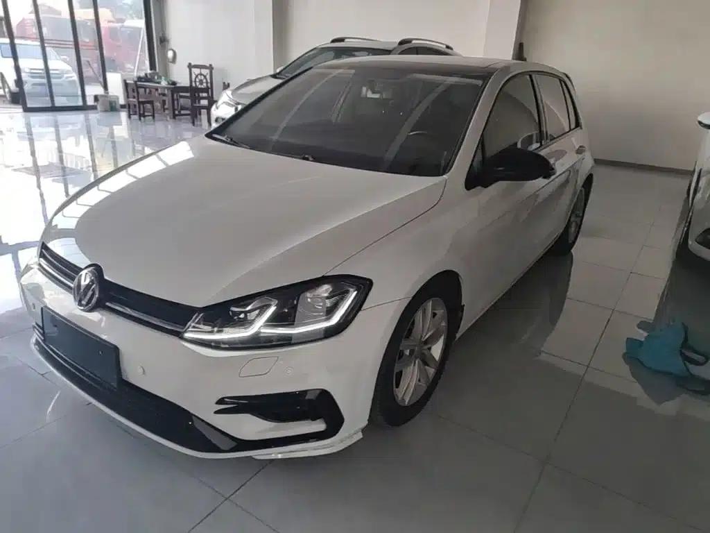 2018 Golf 230TSI Automatic Comfort — миниатюра 1