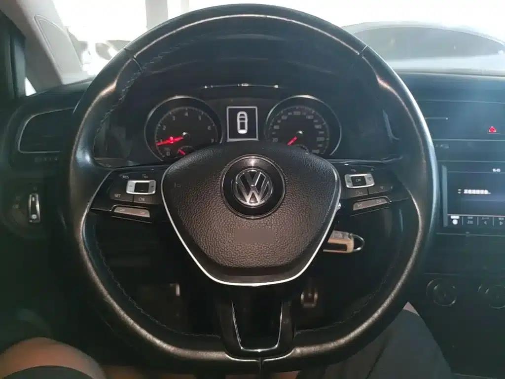 2018 Golf 230TSI Automatic Comfort — миниатюра 11