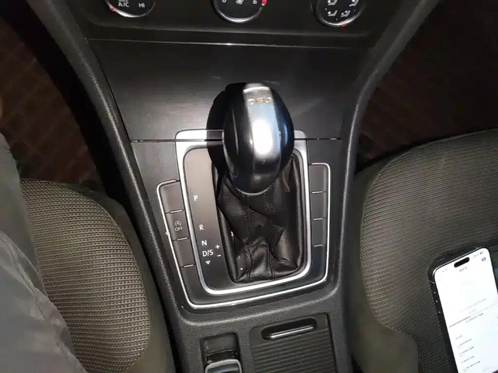 2018 Golf 230TSI Automatic Comfort — миниатюра 14