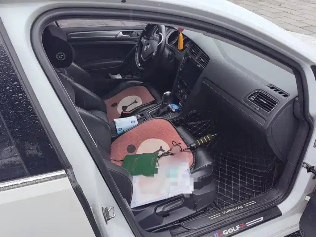 2016 Golf 230TSI Automatic Luxury — миниатюра 20