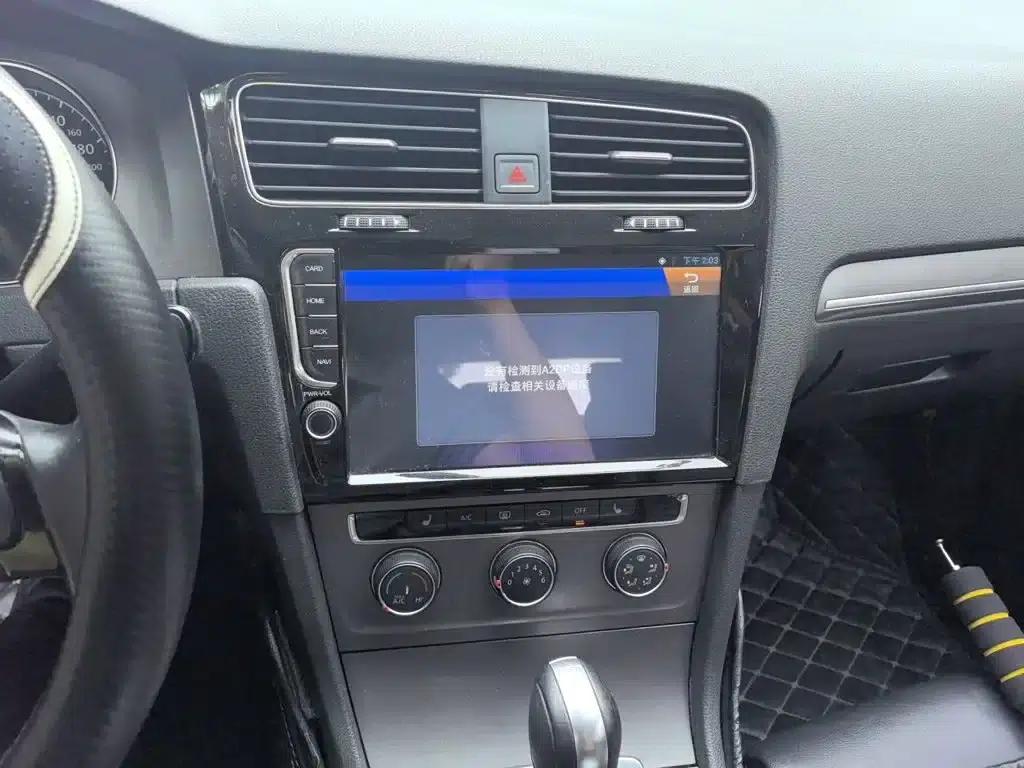 2016 Golf 230TSI Automatic Luxury — миниатюра 6