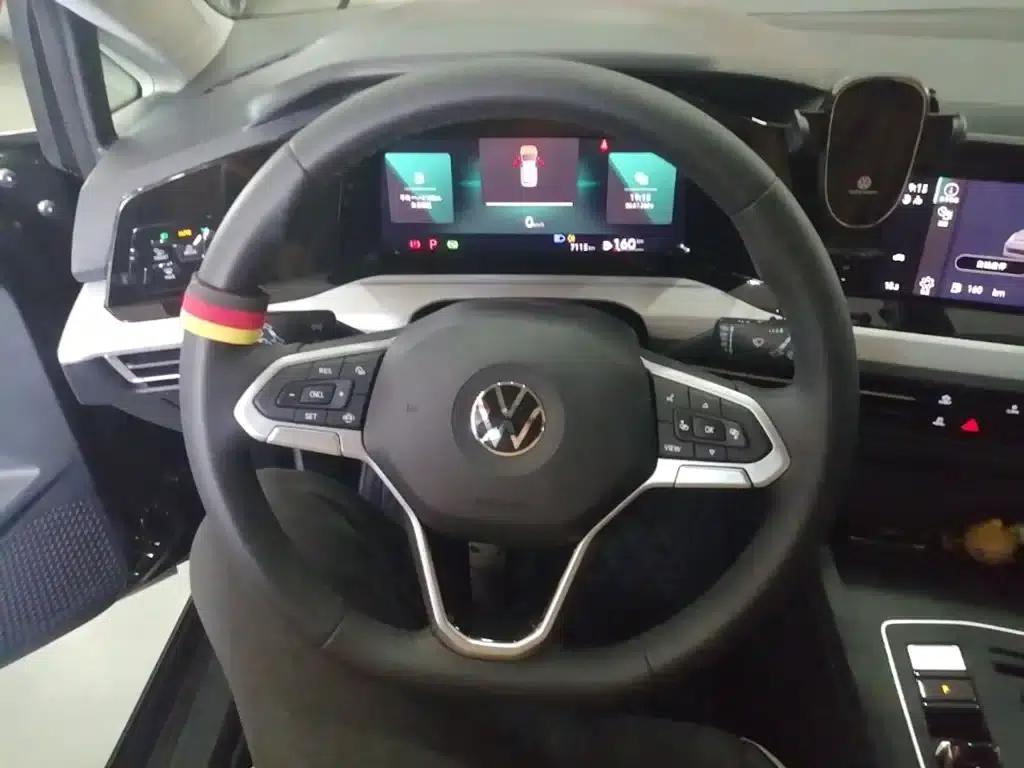 2023 Golf Facelift 280TSI DSG Pro — миниатюра 11