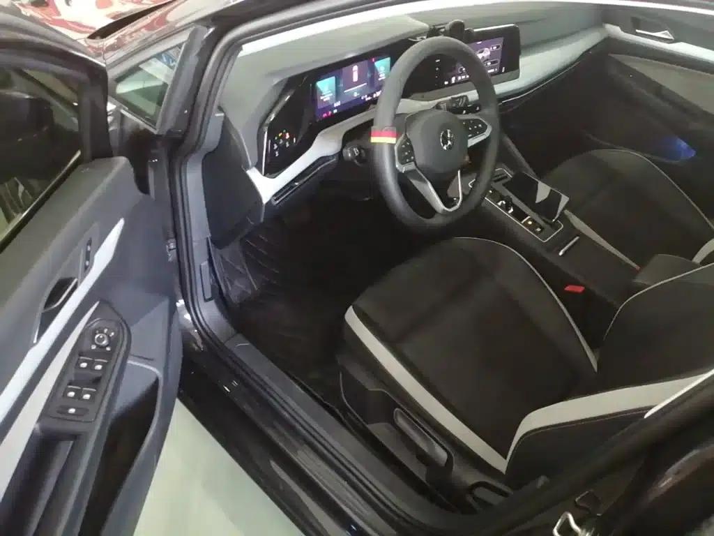 2023 Golf Facelift 280TSI DSG Pro — миниатюра 16
