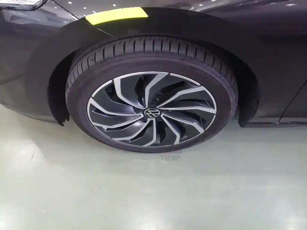 2023 Golf Facelift 280TSI DSG Pro — миниатюра 23