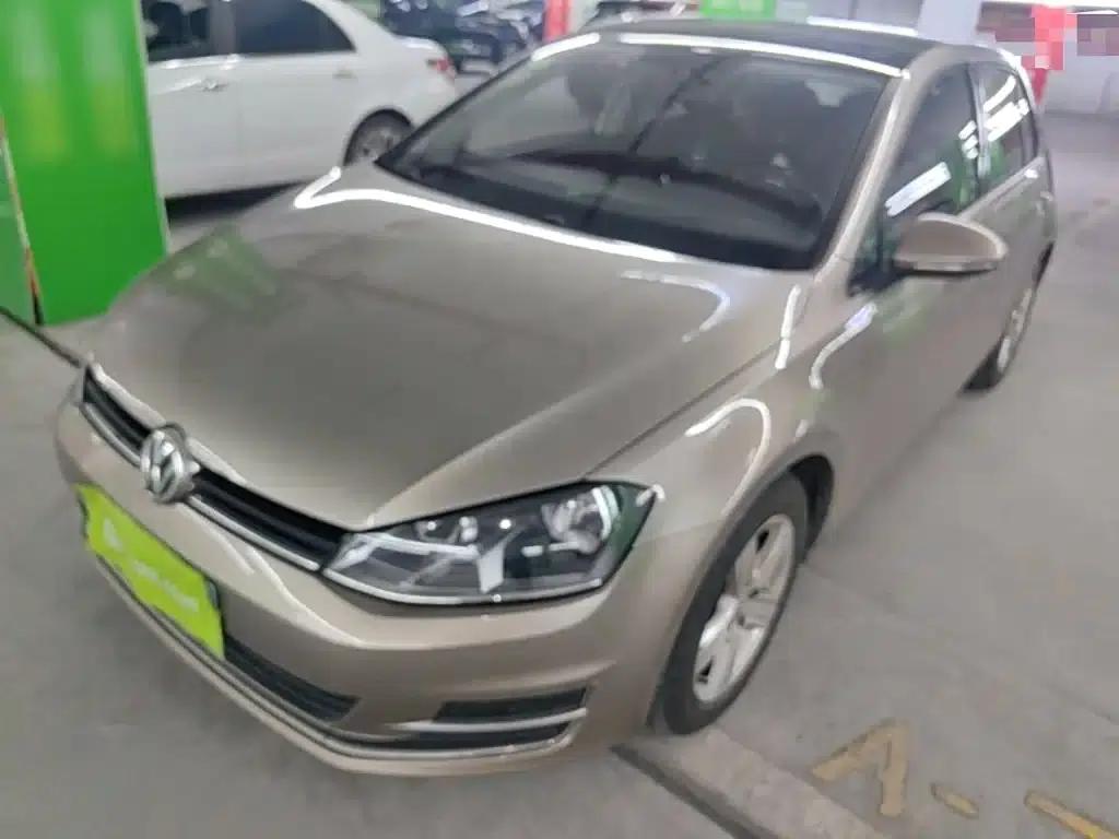 2016 Golf 1.6L Automatic Comfort — миниатюра 1