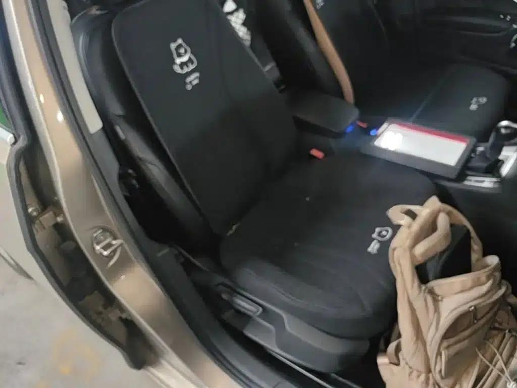 2016 Golf 1.6L Automatic Comfort — миниатюра 25