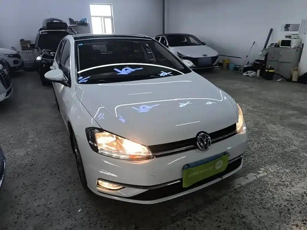 2018 Golf 230TSI Automatic Luxury — миниатюра 4