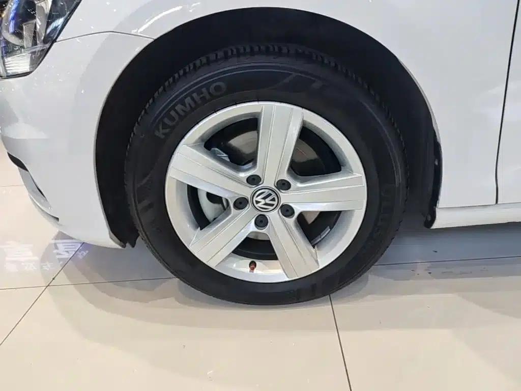 2018 Golf 1.6L Manual Fashion Edition — миниатюра 25