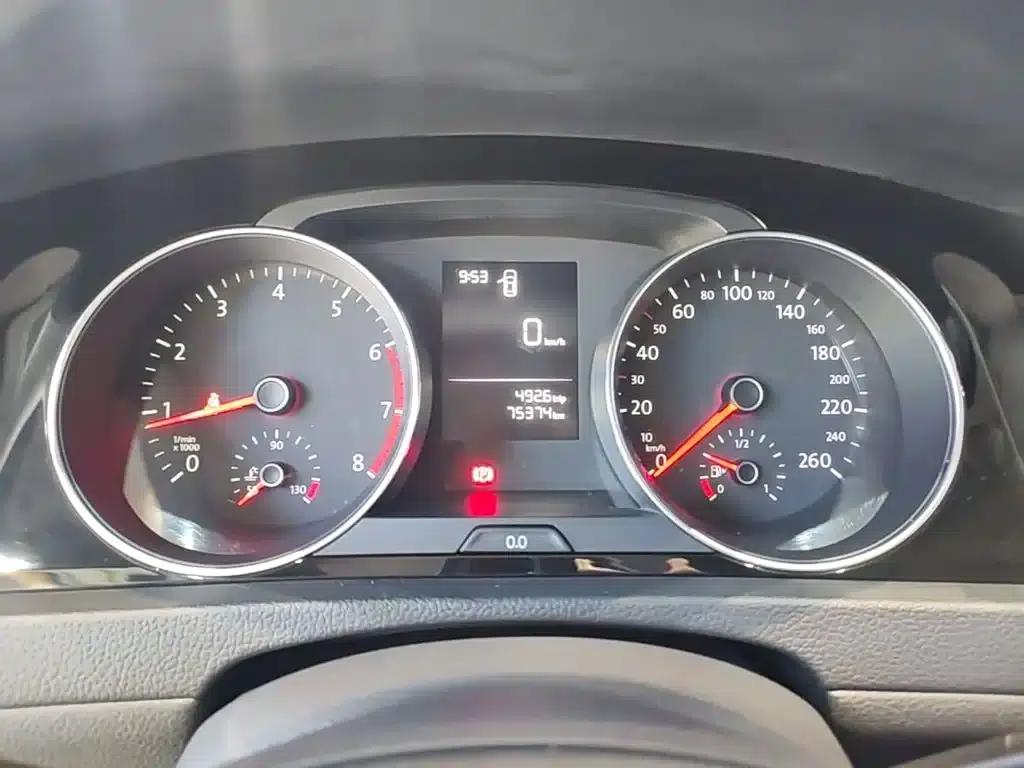 2018 Golf 1.6L Manual Fashion Edition — миниатюра 8