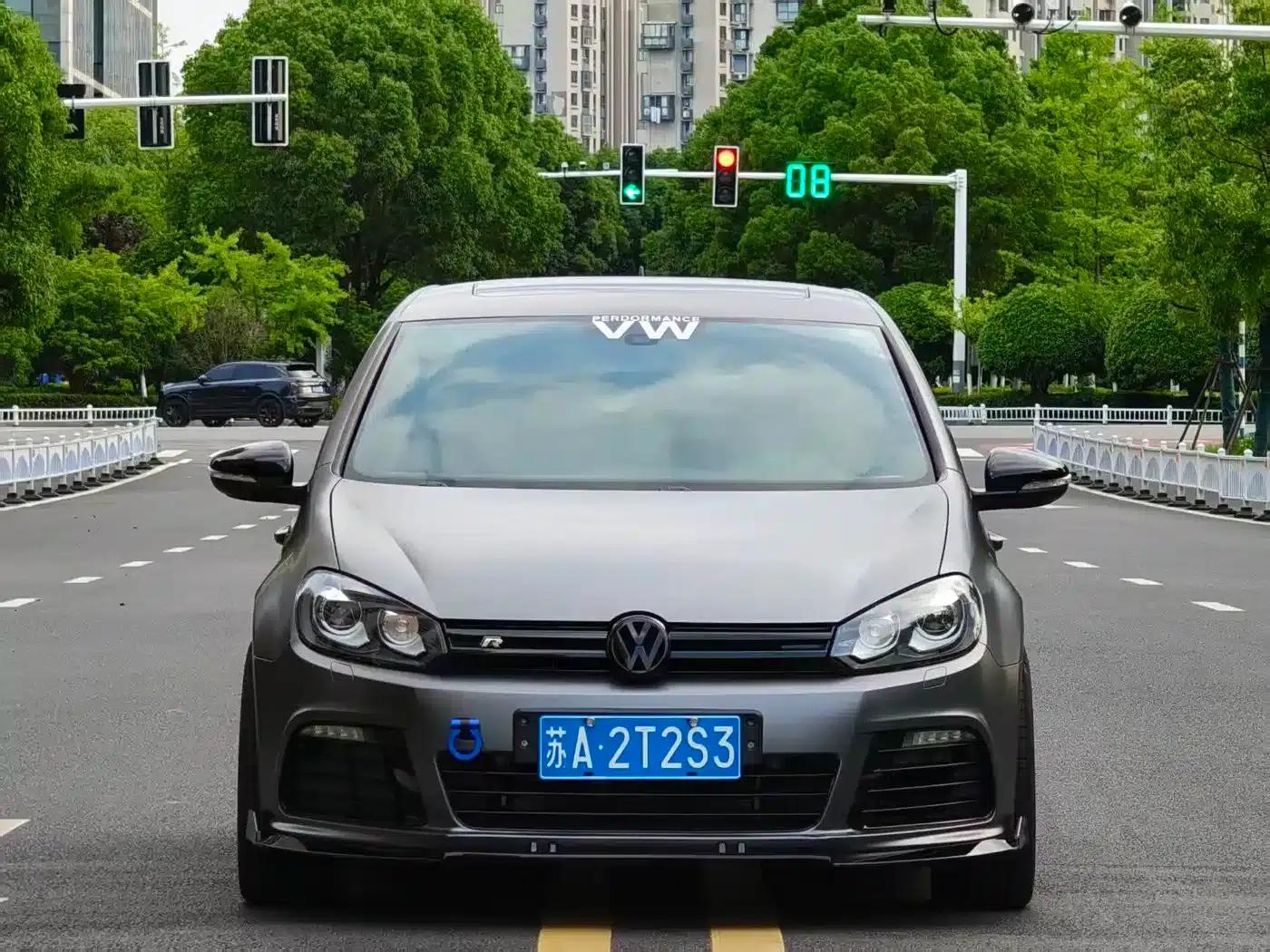 2011 Golf 2.0TSI R (Imported) — миниатюра 2