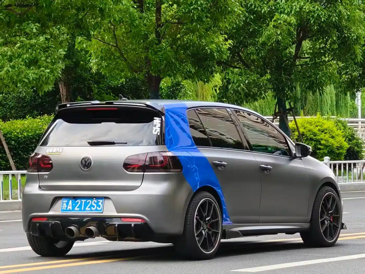 2011 Golf 2.0TSI R (Imported) — миниатюра 14