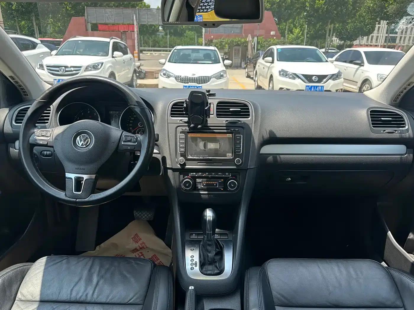 2011 Golf 1.4TSI Luxury Touring Edition (Imported) — миниатюра 6