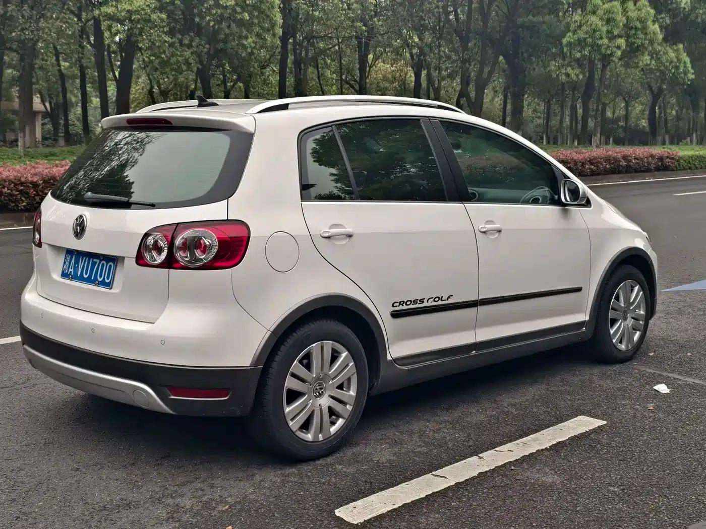 2011 Golf 1.4TSI Luxury Touring Edition (Imported) — миниатюра 7