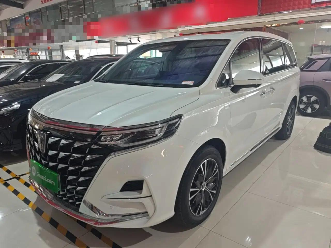 Roewe iMAX8 New Energy 2025 1.5T DMH Lu Zun Deluxe Edition — миниатюра 1