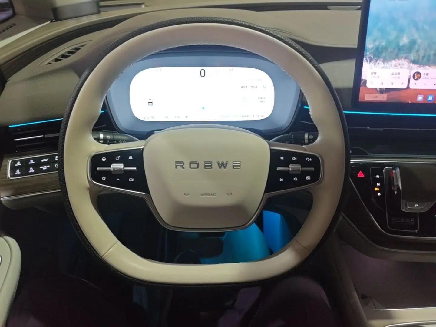 Roewe iMAX8 New Energy 2025 1.5T DMH Lu Zun Deluxe Edition — миниатюра 13