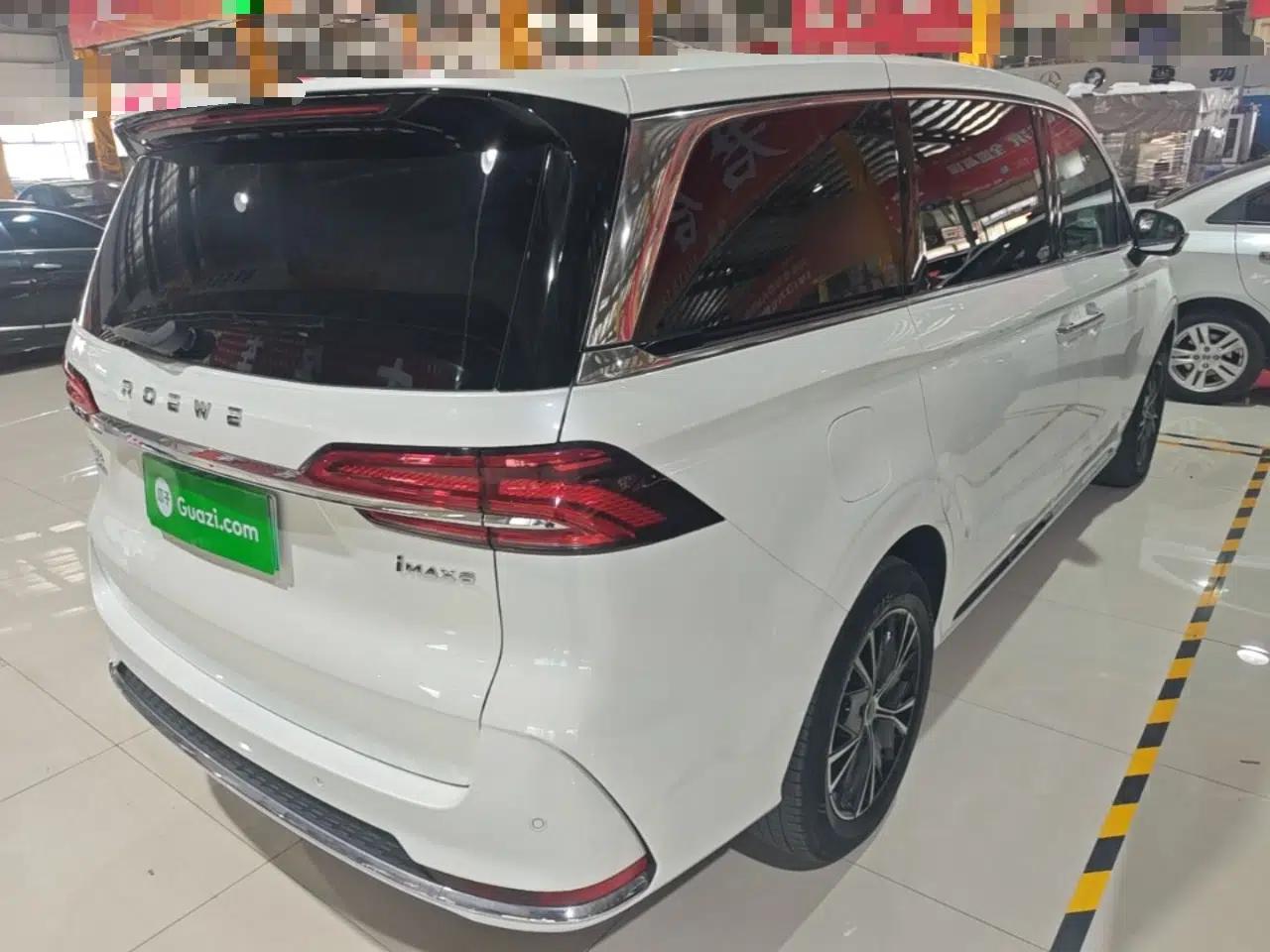 Roewe iMAX8 New Energy 2025 1.5T DMH Lu Zun Deluxe Edition — миниатюра 6