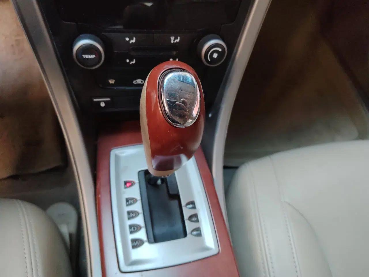 Roewe 550 2012 550 1.8L Automatic Value Edition — миниатюра 14