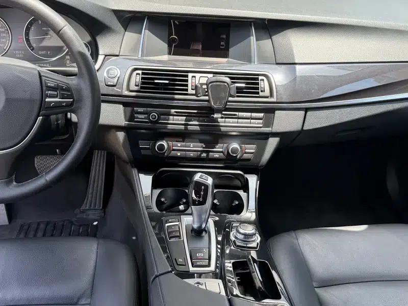2014 BMW 5 Series 520Li Elegant Edition — миниатюра 8