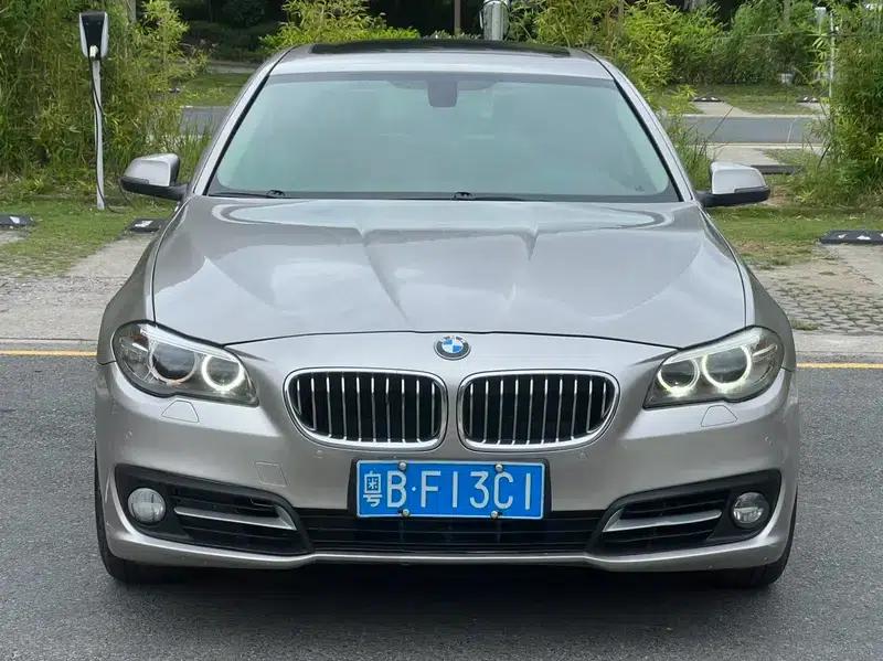 BMW 5 Series 2013 520Li Elegant Edition — миниатюра 2
