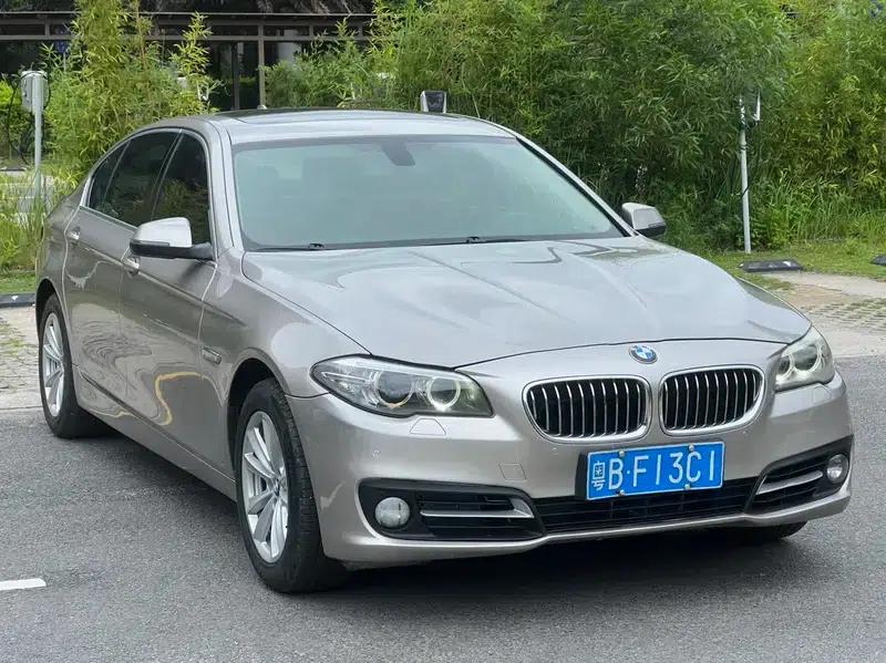 BMW 5 Series 2013 520Li Elegant Edition — миниатюра 3