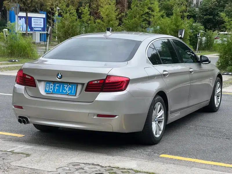 BMW 5 Series 2013 520Li Elegant Edition — миниатюра 6