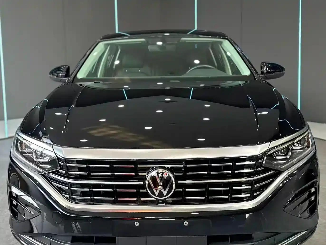 2023 Passat 330TSI Elite Edition — миниатюра 2