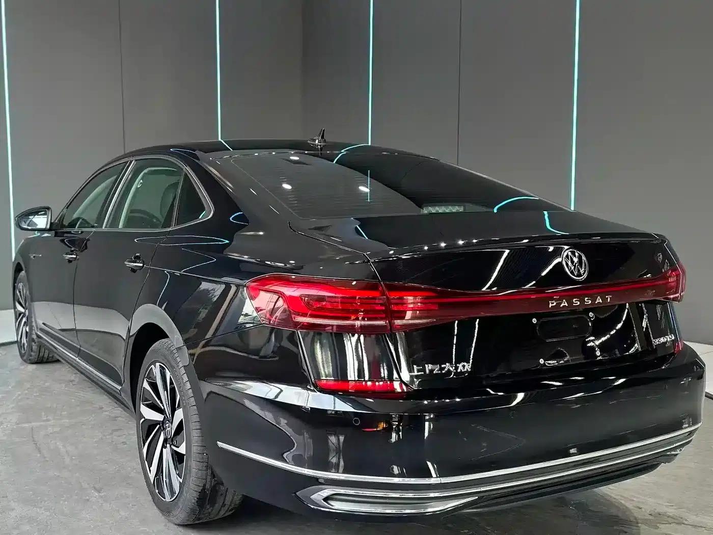 2023 Passat 330TSI Elite Edition — миниатюра 8