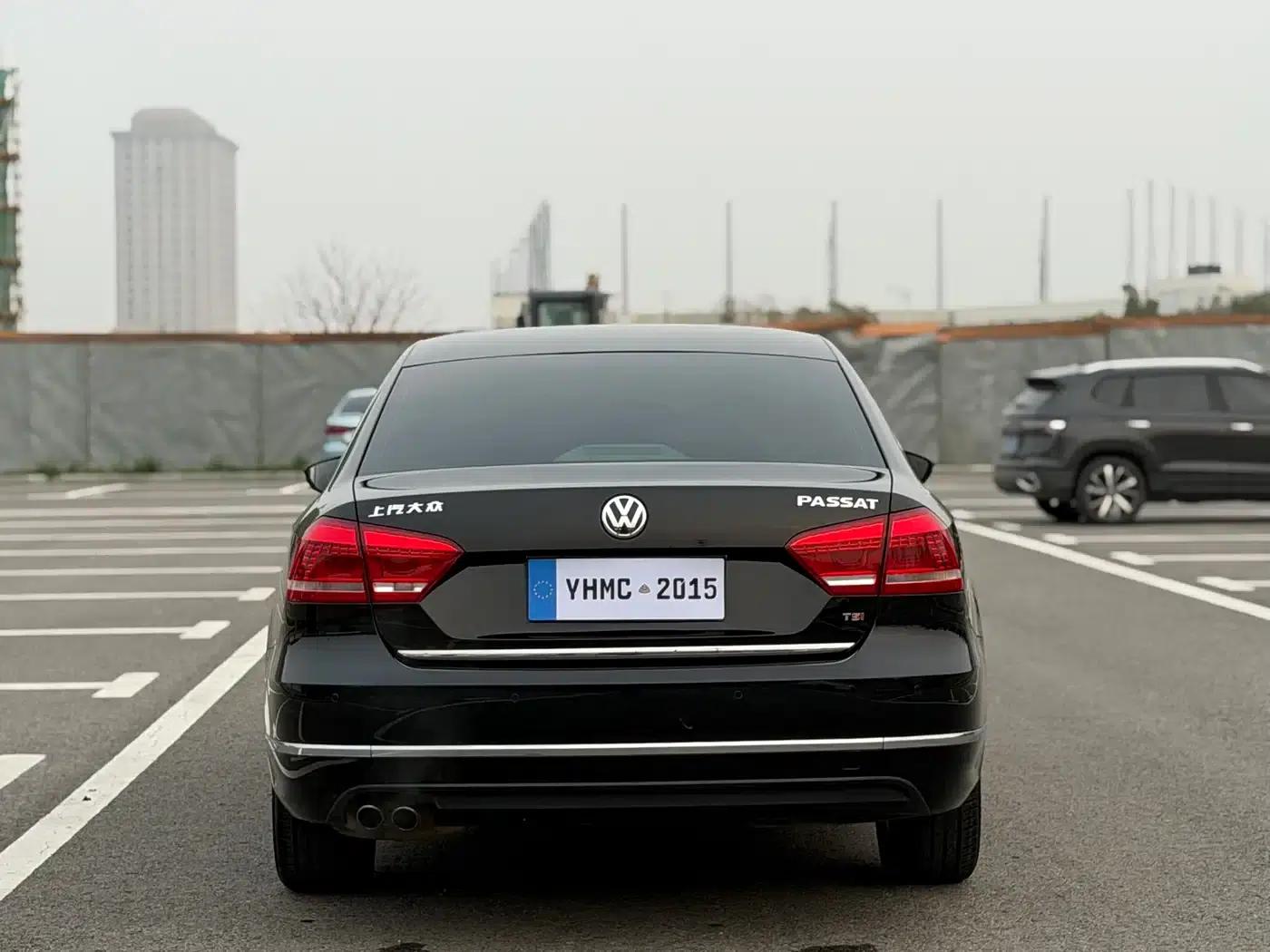 2013 Passat 1.8TSI DSG Royal Edition — миниатюра 20