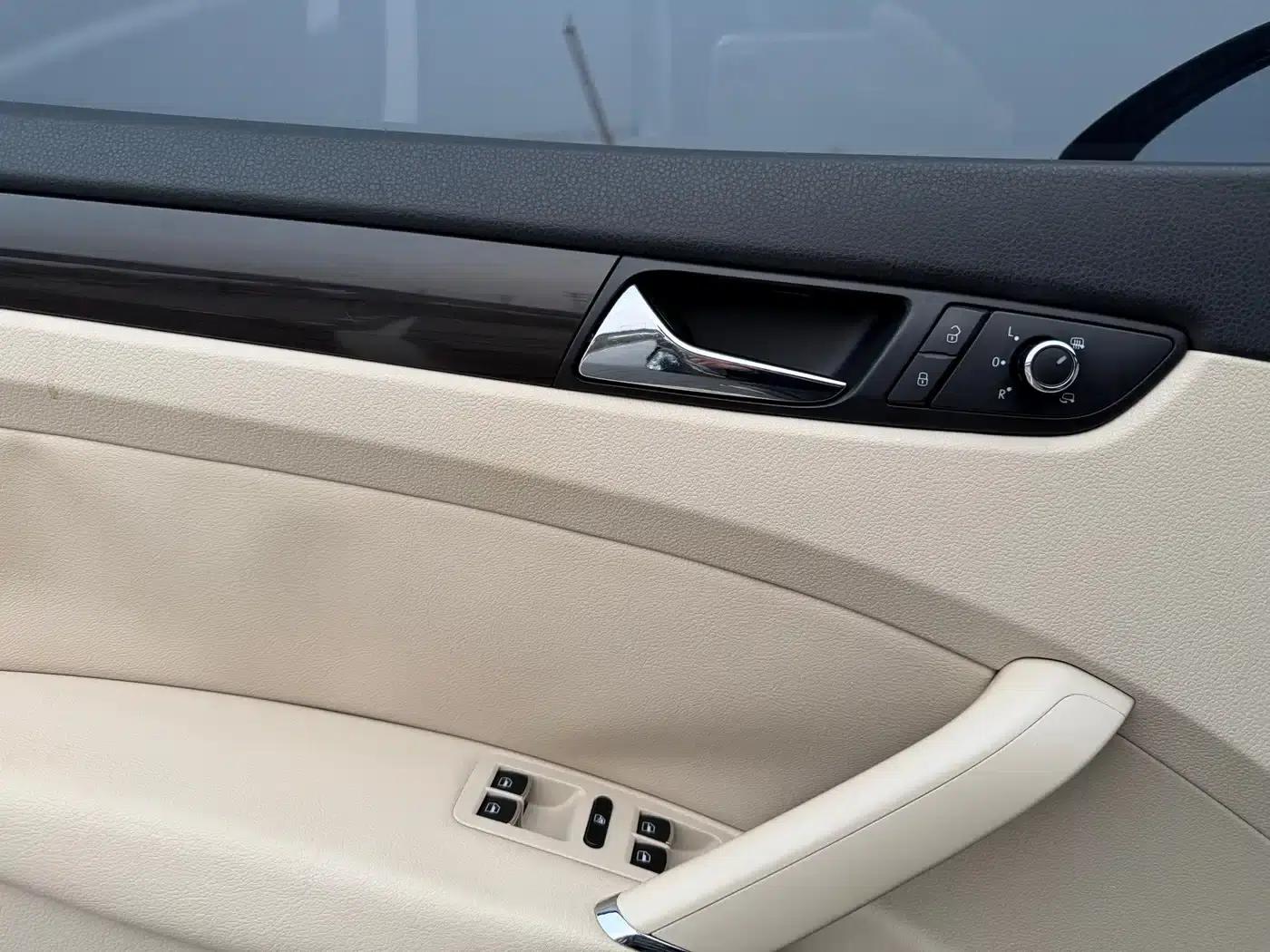 2013 Passat 1.8TSI DSG Royal Edition — миниатюра 9
