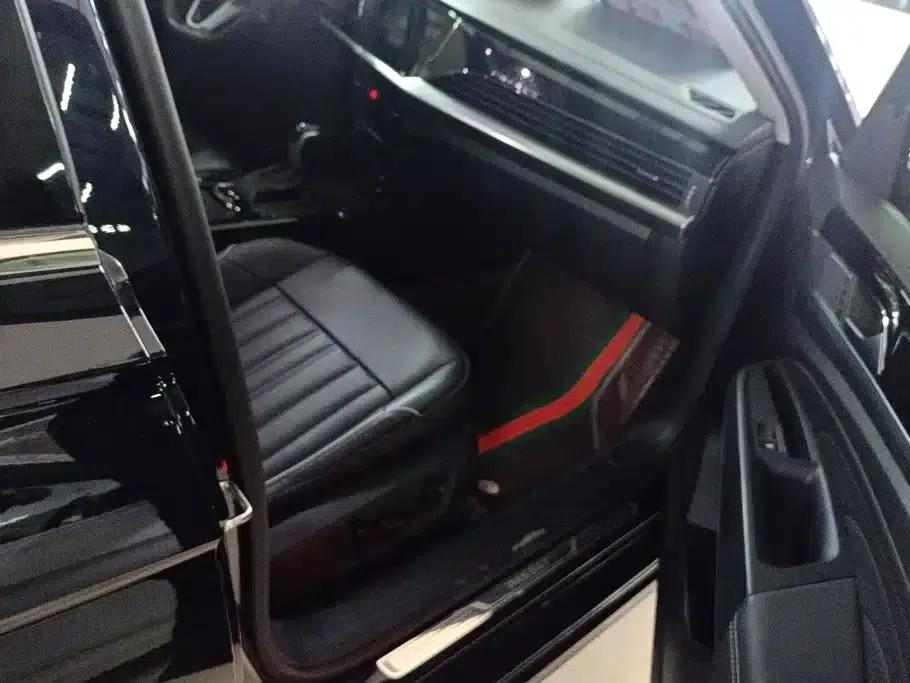 2022 Volkswagen Passat 330TSI Elite Edition — миниатюра 8
