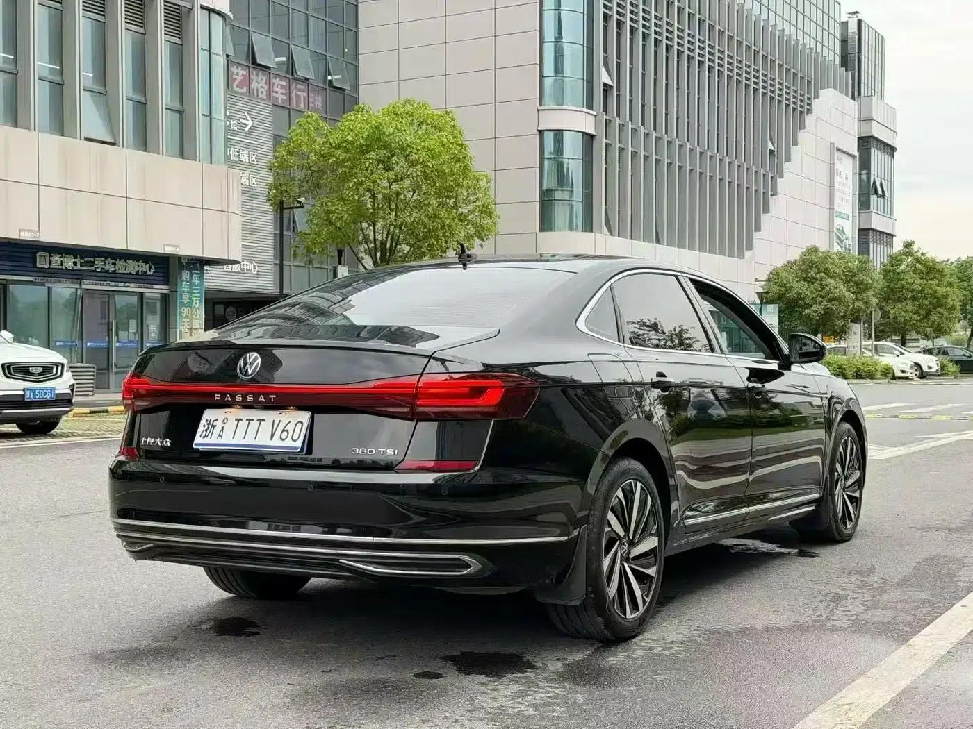 2024 Passat 380TSI Starry Sky Elite Edition — миниатюра 7