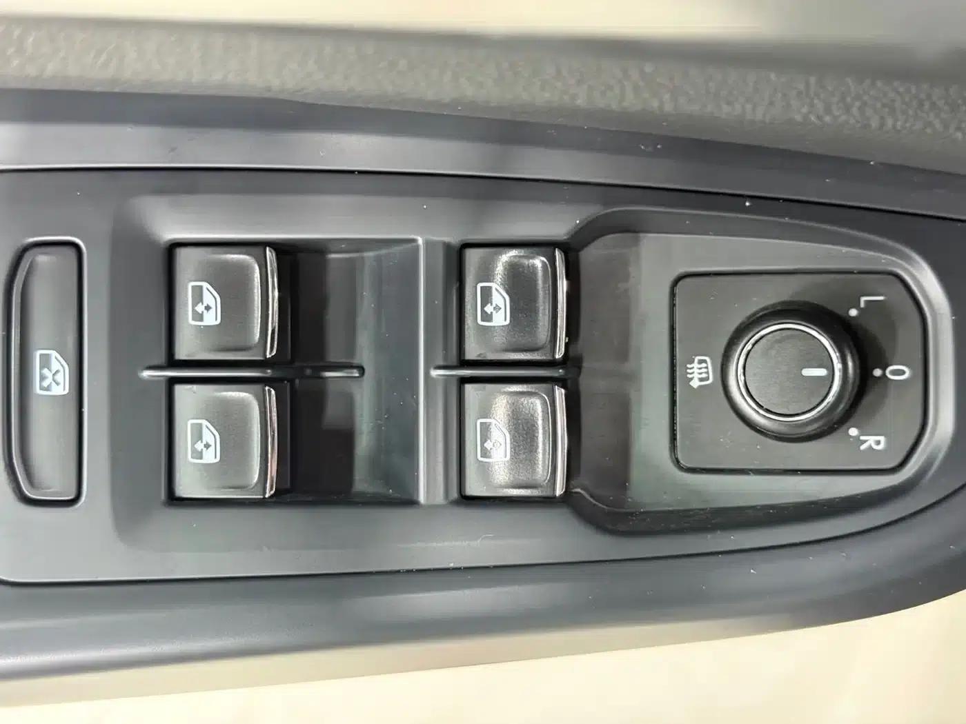 2022 Passat 280TSI Elite Edition — миниатюра 16
