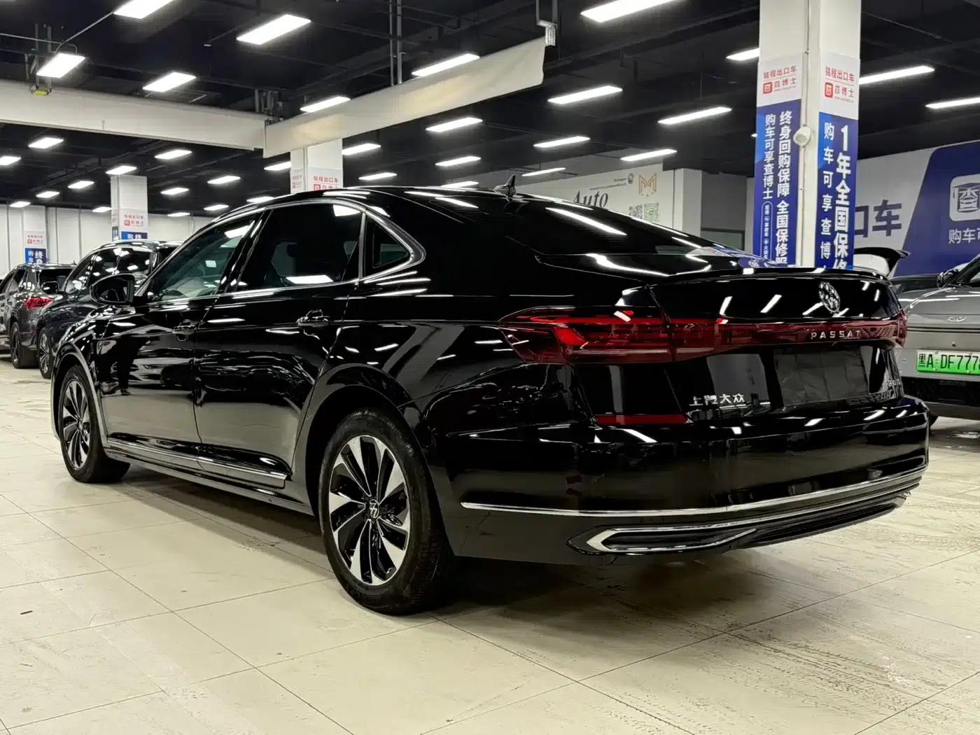 2022 Passat 280TSI Elite Edition — миниатюра 7