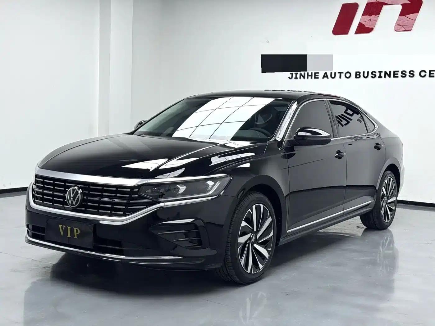 2023 Passat 330TSI Elite Edition — миниатюра 1