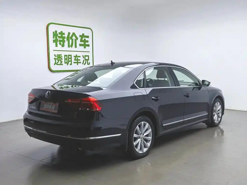2017 Passat 330TSI DSG Premium Edition — миниатюра 2