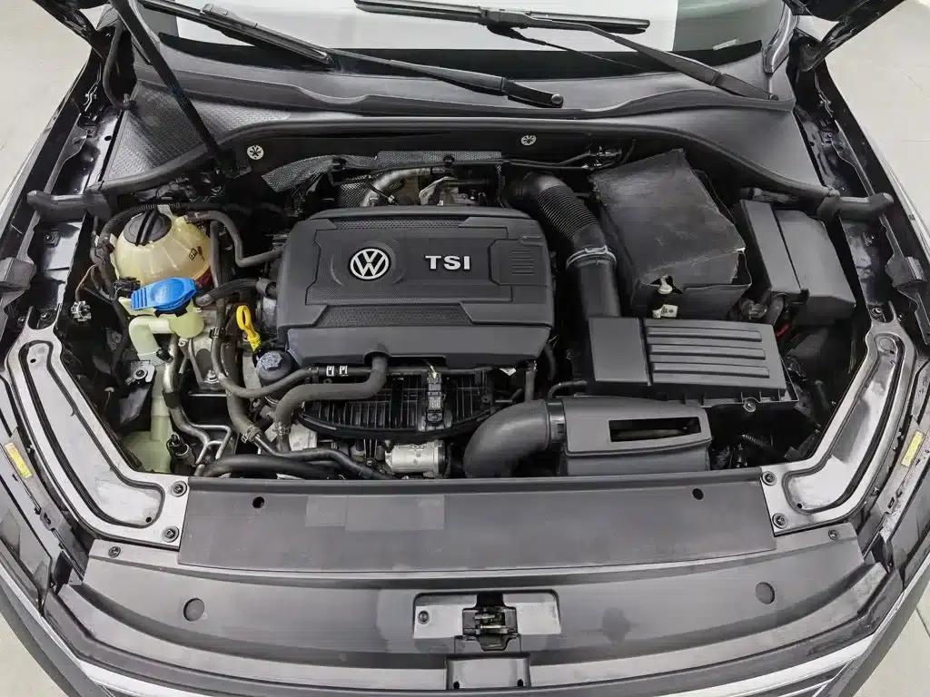 2017 Passat 330TSI DSG Premium Edition — миниатюра 6
