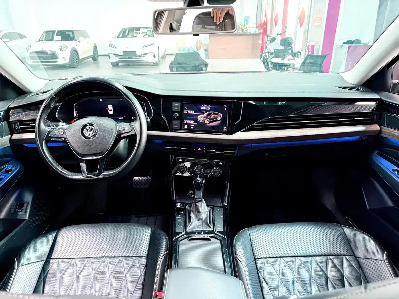 2020 Volkswagen Passat 330TSI Luxury Edition (China VI Emission Standard) — миниатюра 11