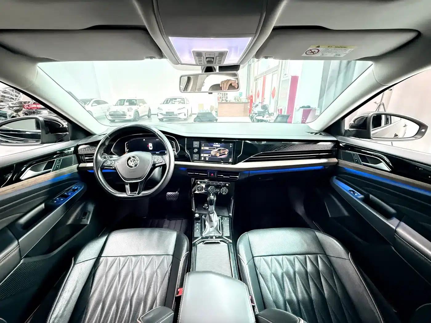 2020 Volkswagen Passat 330TSI Luxury Edition (China VI Emission Standard) — миниатюра 12