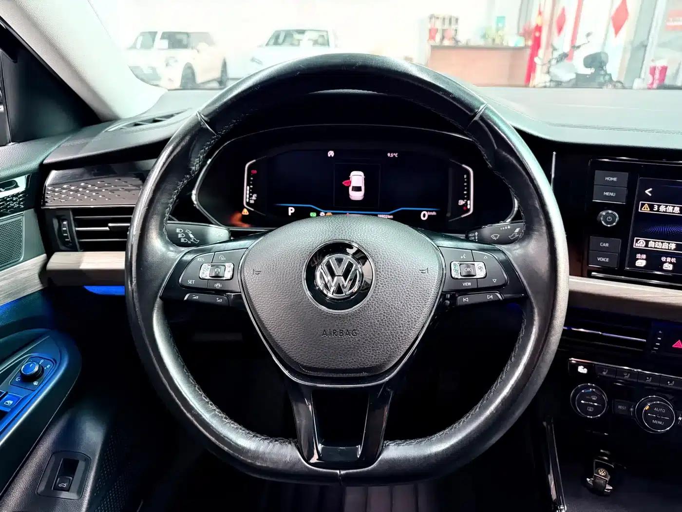 2020 Volkswagen Passat 330TSI Luxury Edition (China VI Emission Standard) — миниатюра 14