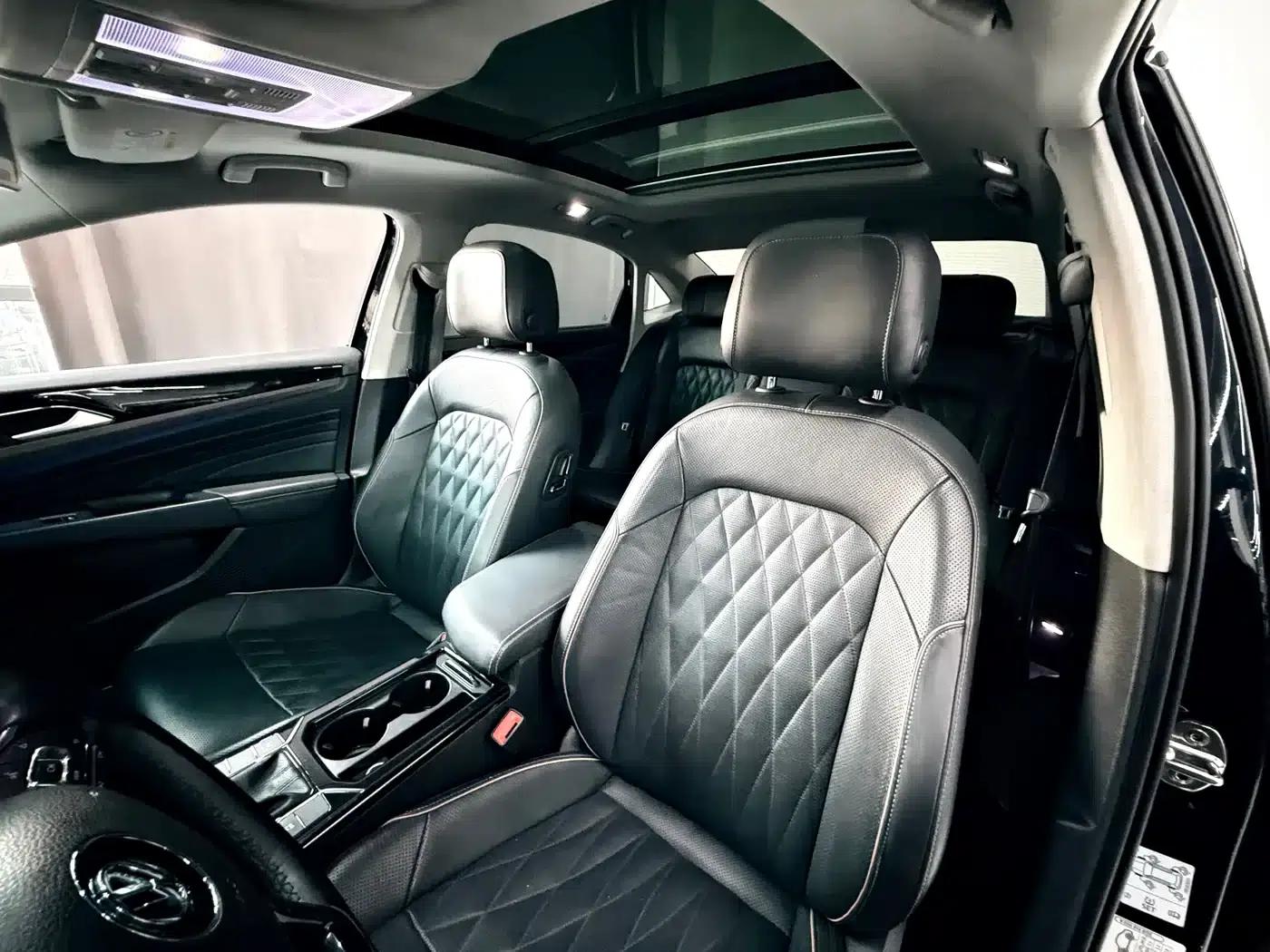 2020 Volkswagen Passat 330TSI Luxury Edition (China VI Emission Standard) — миниатюра 21
