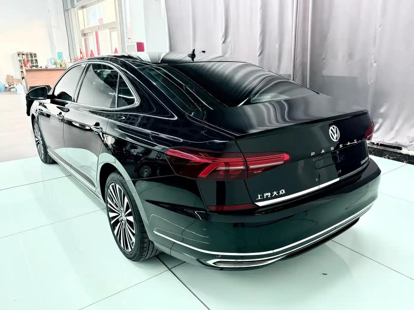 2020 Volkswagen Passat 330TSI Luxury Edition (China VI Emission Standard) — миниатюра 4