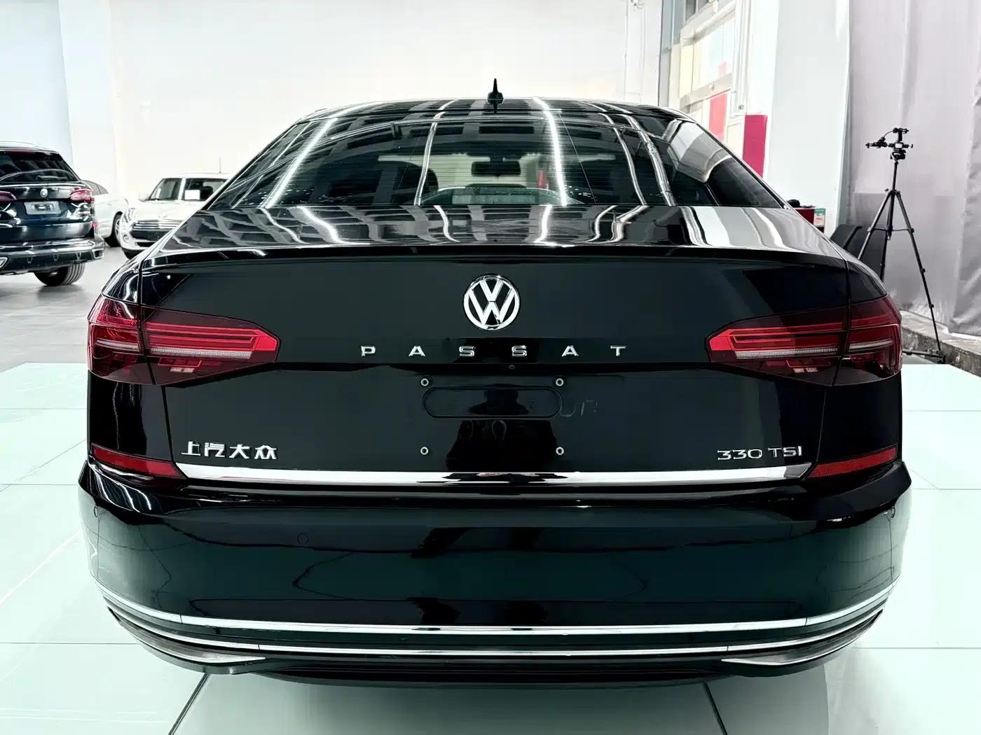 2020 Volkswagen Passat 330TSI Luxury Edition (China VI Emission Standard) — миниатюра 5