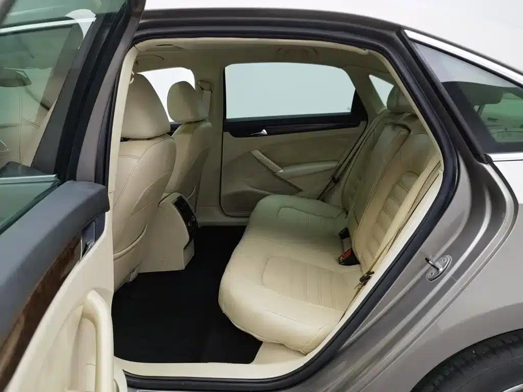 2013 Passat 1.8TSI DSG Royal Edition — миниатюра 15